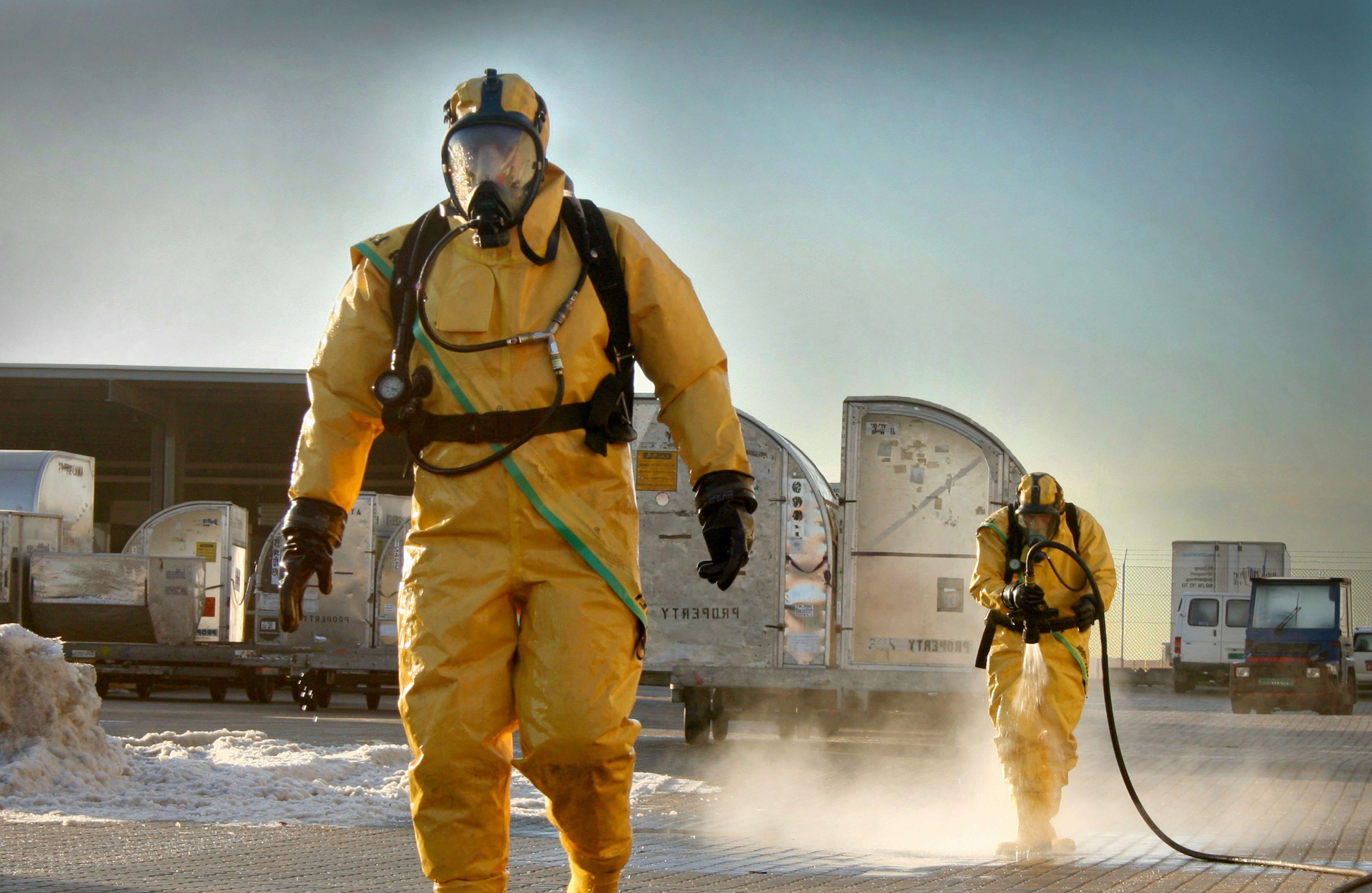 Chemical Protective Clothing Training Course by Efilm