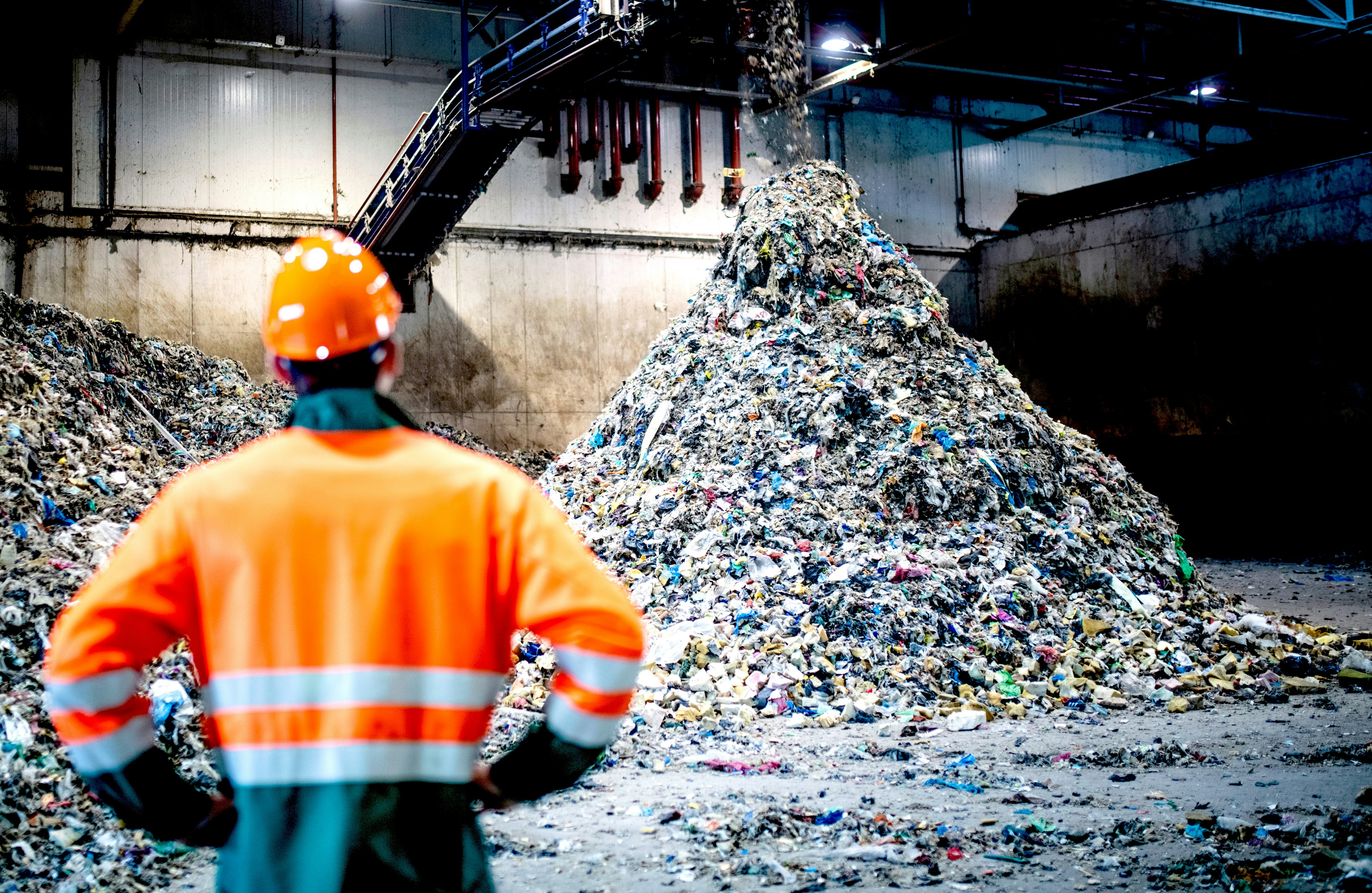 Universal_Waste_Collecting_Processing__Recycling_-_2021.jpg